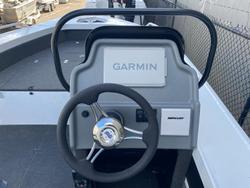 2025 QUINTREX 540 Top Ender Pro