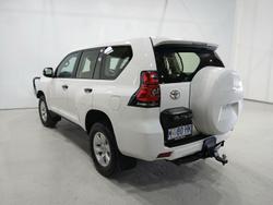 2023 Toyota
Landcruiser Prado GX