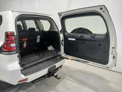 2023 Toyota
Landcruiser Prado GX