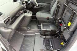 2024 Peugeot Partner Pro