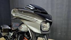 2025 Harley-Davidson CVO Street Glide 121 (FLHXSE) Touring