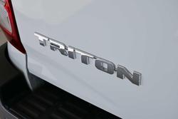 2025 Mitsubishi
Triton GLX+