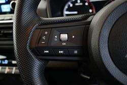 2025 Mitsubishi
Triton GLX+