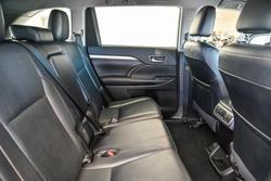 2019 Toyota
                Kluger GXL