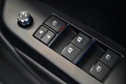 2019 Toyota
                Kluger GXL