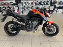 2022 KTM 890 Duke Duke Orange