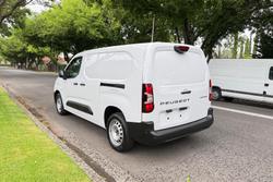 2024 Peugeot
                Partner Pro