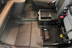 2024 Peugeot
                Partner Pro