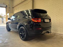 2020 Land Rover Discovery Sport D180 SE L550 MY20.5 4X4 Constant Santorini Black