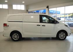 2024 LDV
                G10 +