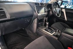 2020 Toyota
Landcruiser Prado GXL