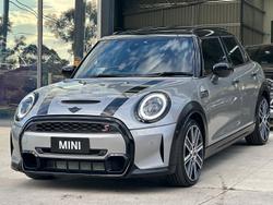 2024 MINI Hatch Cooper S MINI Yours F55 LCI-2 Melting Silver III