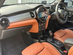2024 MINI Hatch Cooper S MINI Yours F55 LCI-2 Melting Silver III