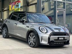 2024 MINI Hatch Cooper S MINI Yours F55 LCI-2 Melting Silver III