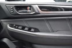 2020 Subaru
                Outback 3.6R