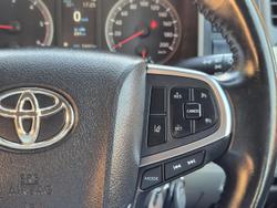 2019 Toyota
                Hiace Commuter