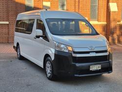 2019 Toyota
Hiace Commuter