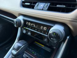 2021 Toyota
RAV4 Cruiser