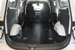 2025 LDV
                G10 