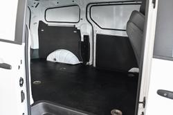 2025 LDV
                G10 