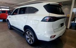 2025 Isuzu MU-X LS-T MY25 4X4 Dual Range Mineral White