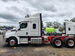 2024 Freightliner Cascadia 126 White