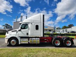 2024 Freightliner Cascadia 126