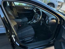 2023 Kia
Cerato Sport