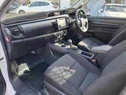 2018 Toyota
Hilux Workmate
