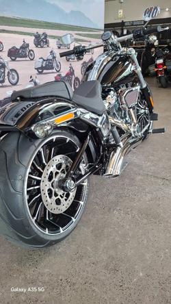 2025 Harley-davidson FXBR BREAKOUT (117) Vivid Black