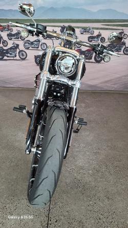 2025 Harley-davidson FXBR BREAKOUT (117) Vivid Black