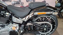 2025 Harley-davidson FXBR BREAKOUT (117) Vivid Black