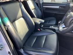 2019 Toyota Hilux SR5 GUN126R 4X4 Dual Range Crystal Pearl