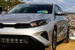 2024 Kia
Cerato Sport