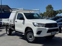 2019 Toyota Hilux SR