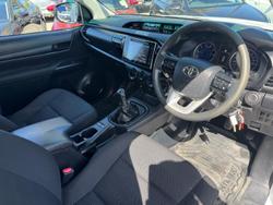 2019 Toyota Hilux SR