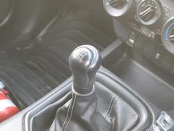 2019 Toyota
Hilux SR