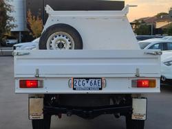 2019 Toyota
Hilux SR