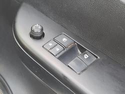 2019 Toyota
Hilux SR