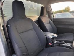 2019 Toyota
Hilux SR