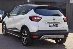 2019 Renault
                Captur Intens