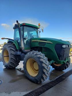 John Deere 7720