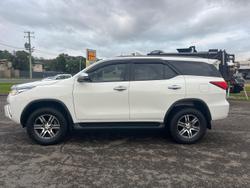 2019 Toyota
                Fortuner GXL