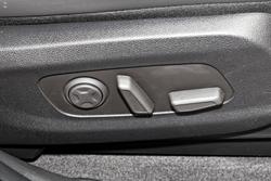 2025 Kia
                Carnival GT-Line HEV