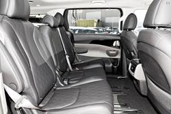 2025 Kia
                Carnival GT-Line HEV
