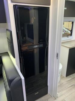 2025 Design RV Odyssey V7-7 Semi Off-Road