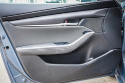 2020 Mazda
                3 G20 Pure