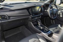 2025 Isuzu MU-X LS-T MY25 4X4 Dual Range Mineral White