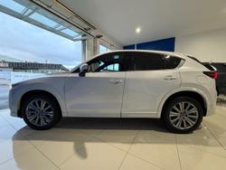 2022 Mazda CX-5 D35 Akera