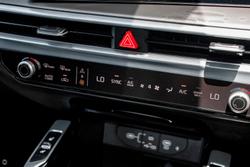 2025 Kia
                Sorento HEV GT-Line